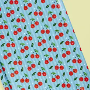 Blue cherries rollwrap