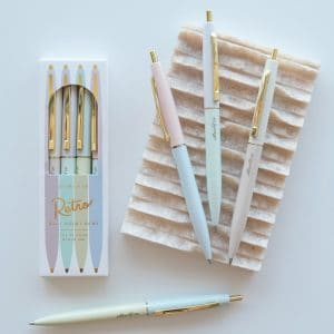 Pastel rainbow retro pen set