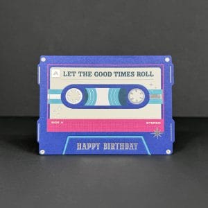 Cassette mini taking shape card